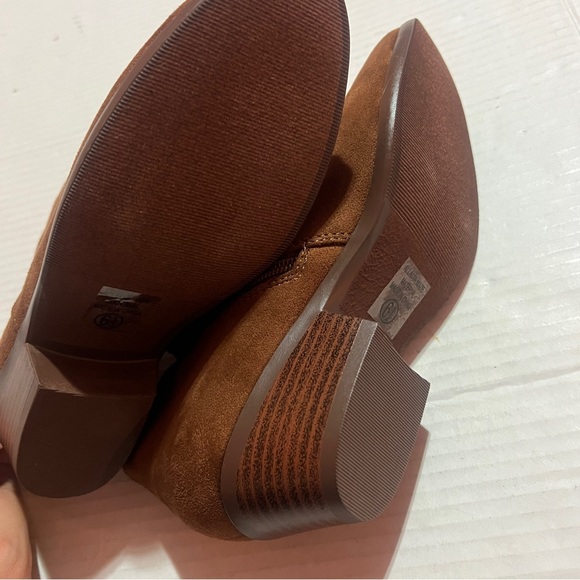 Soda Womens Booties Size 6.5 Brown Boots Ankle Zip Heel Faux Suede Shoes New - Picture 8 of 8